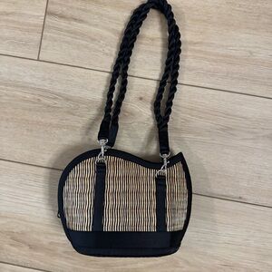 Baskets of Cambodia The Kiri Wave